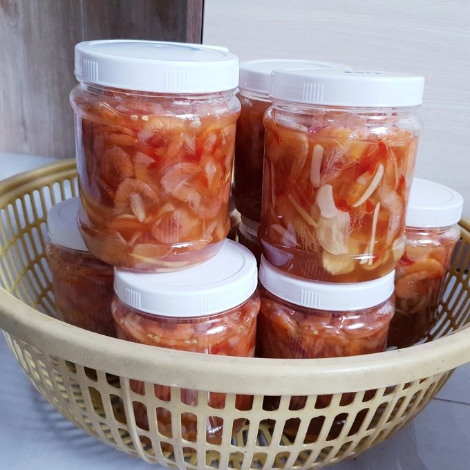 Mắm Tép Sau Khi Thành Phẩm Sẽ Có Màu Đỏ Au, Mùi Thơm. Ngày Lễ Tết, Giỗ Chạp Hay Có Khách Đến Chơi, Người Dân Miền Tây Sẽ Làm Một Mâm Cơm Toàn Đặc Sản Quê Nhà Để Đãi Bạn Bè. Ảnh: Thanh Thúy. Mắm Tép Sau Khi Thành Phẩm Sẽ Có Màu Đỏ Au, Mùi Thơm. Ngày Lễ Tết, Giỗ Chạp Hay Có Khách Đến Chơi, Người Dân Miền Tây Sẽ Làm Một Mâm Cơm Toàn Đặc Sản Quê Nhà Để Đãi Bạn Bè. Ảnh: Thanh Thúy.